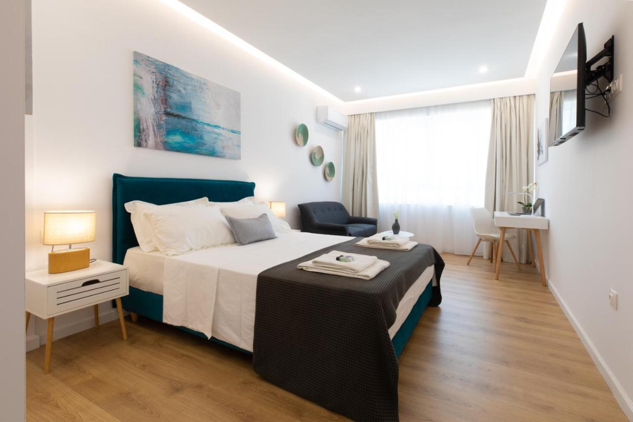 Minimal Apartment In Plaka 雅典 外观 照片