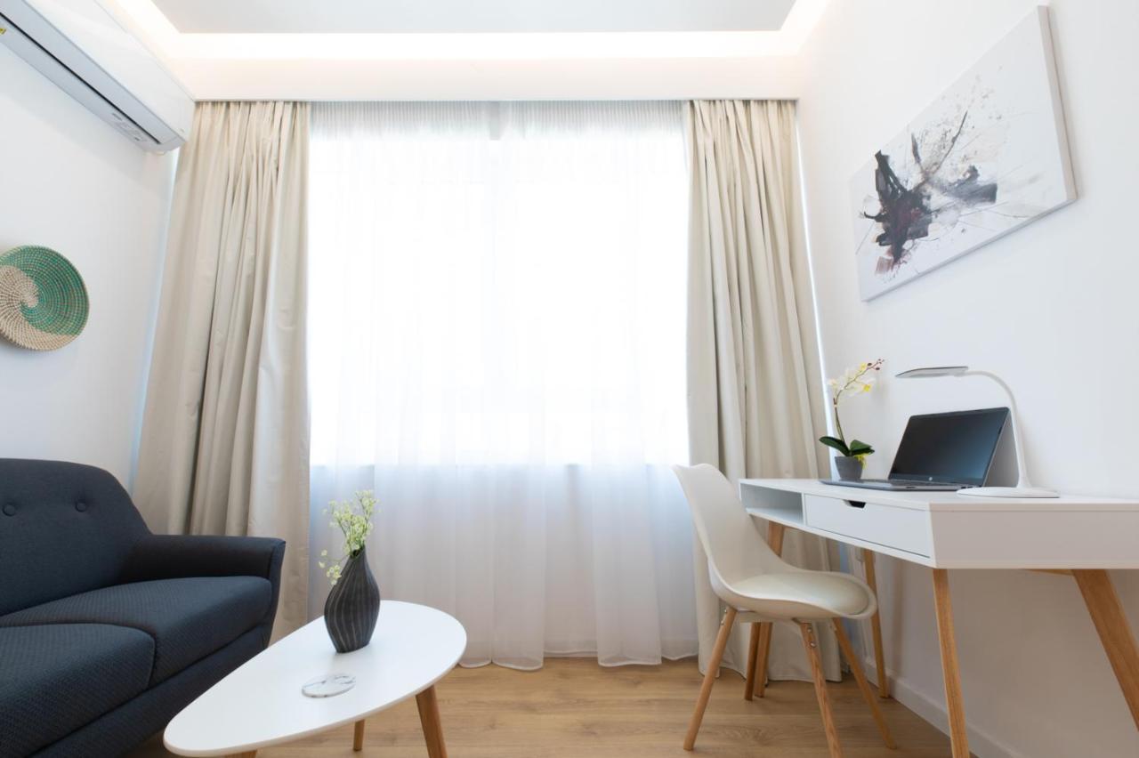 Minimal Apartment In Plaka 雅典 外观 照片